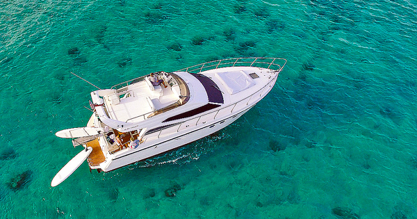 Private 47 Overnight Yacht Charter Riviera Maya